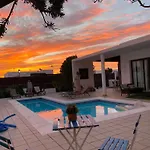 Casa *