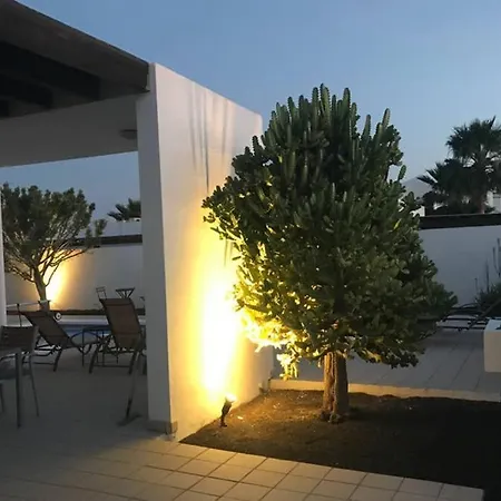 Casa *